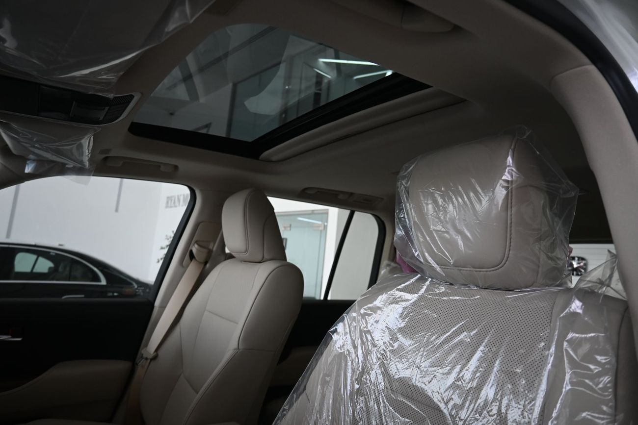 تويوتا لاند كروزر GXR Toyota Land Cruiser GX-R 4.0L V6 Petrol Model 2026