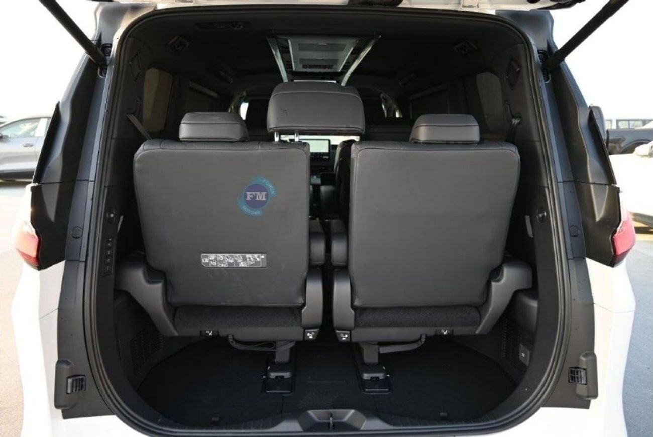 لكزس LM 350h 2.5L Automatic