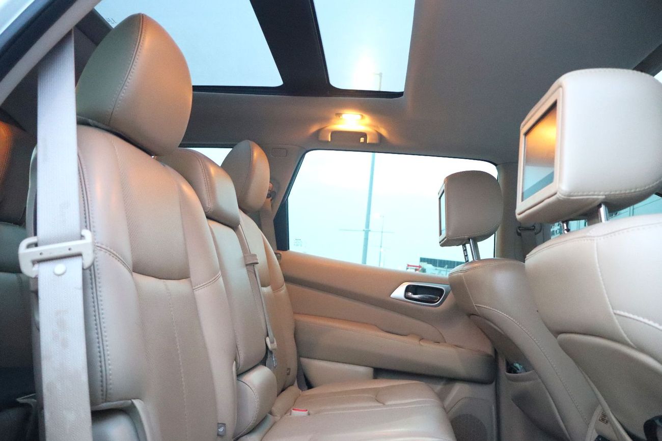 Nissan Pathfinder SL 3.5L (260 HP) 4WD