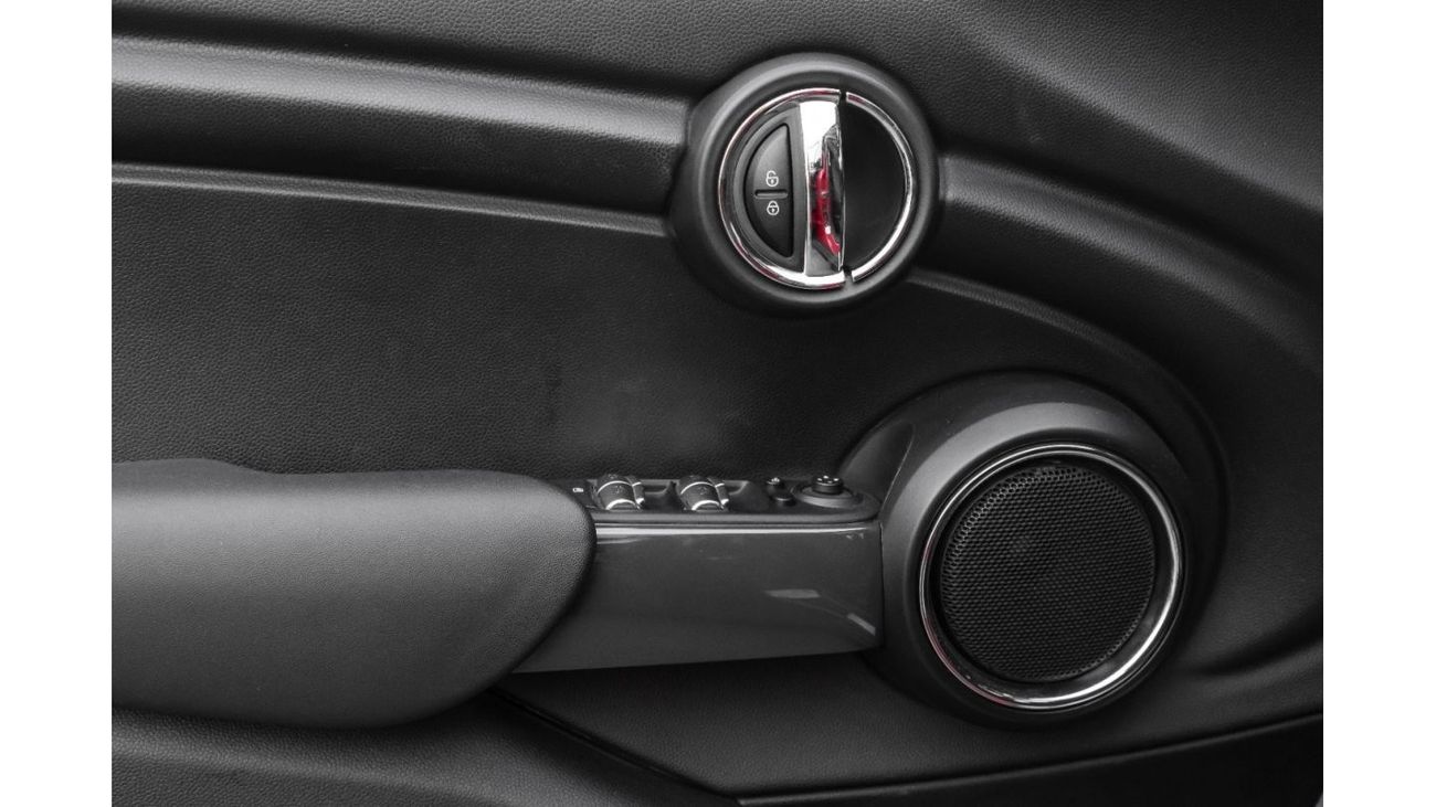 Mini Cooper Std | 1,371 P.M  | 0% Downpayment | Perfect Condition!