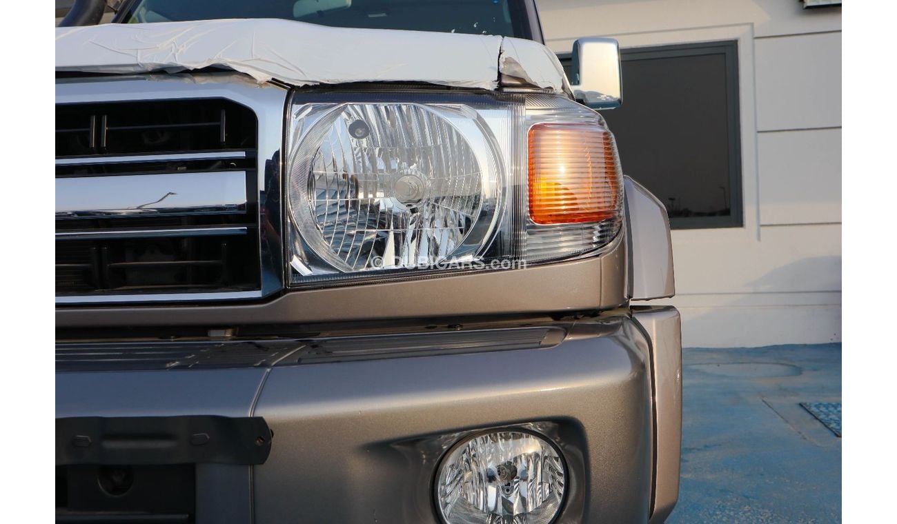 تويوتا لاند كروزر 70 TOYOTA LAND CRUISER HARDTOP 4.0L 2023