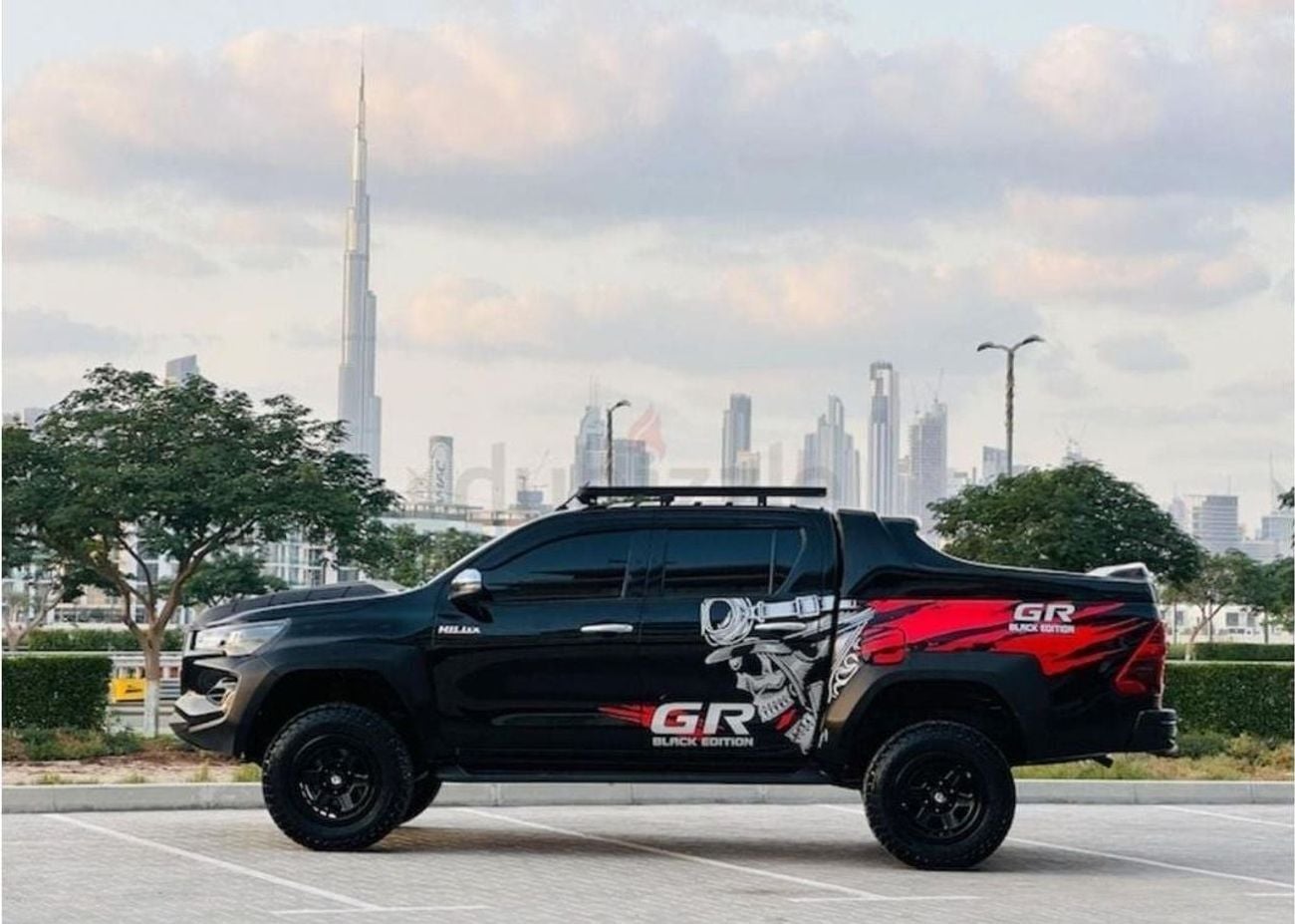 Toyota Hilux GR Sport 4.0L Toyota Hilux pickup GR 2020 years 2.7 4 cylinder gasoline gasoline full option