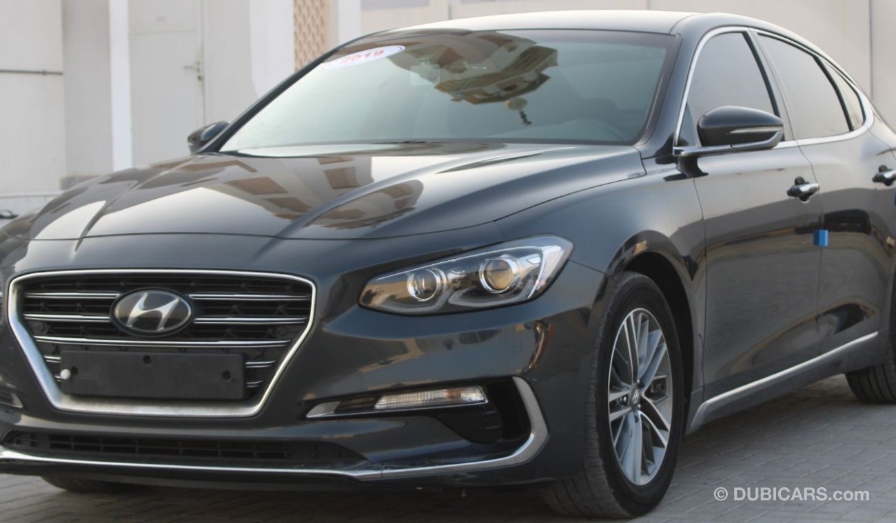 Hyundai Grandeur Hyundai Grander 2019 imported from Korea, in excellent condition, customs papers