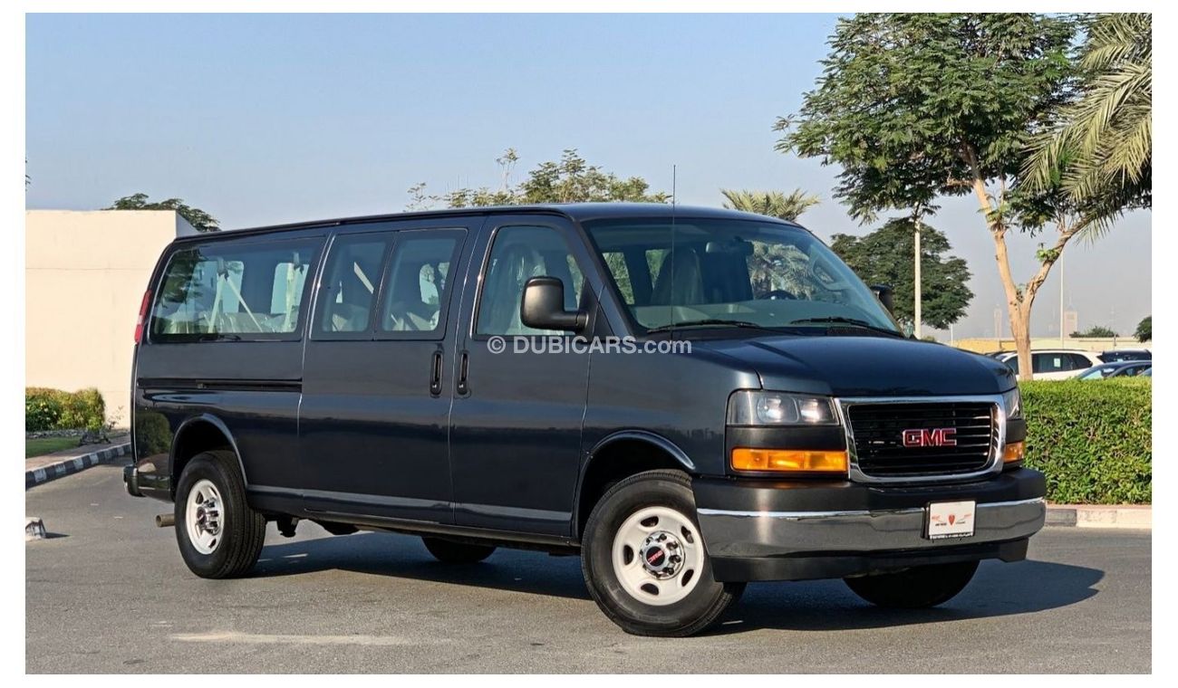 GMC Savana 3500 Passenger GCC Specs - Brand New - Can be registered under company as well as personal name