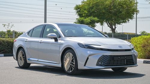 تويوتا كامري Lumiere 2.5L Hybrid