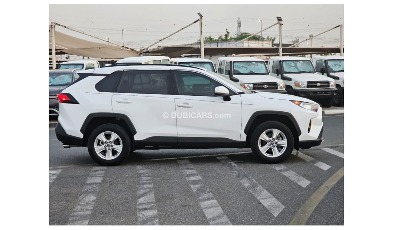 تويوتا راف ٤ 2020 Toyota Rav4 XLE 2.5l V4 /