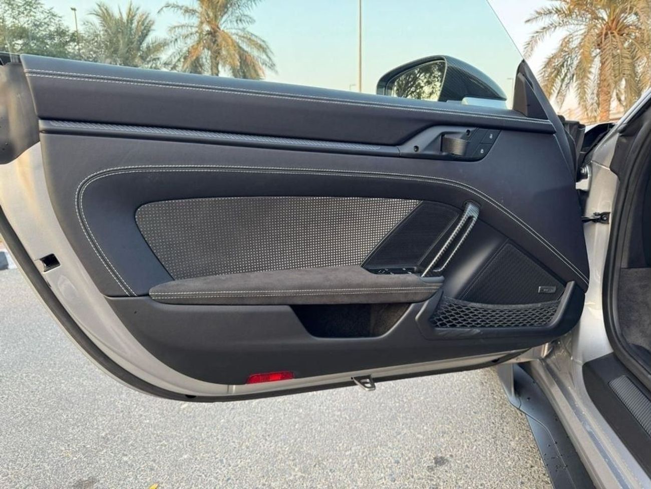 بورش 911 GT3 RS 4.0L (520 HP) Coupe BRAND NEW GERMAN SPEC