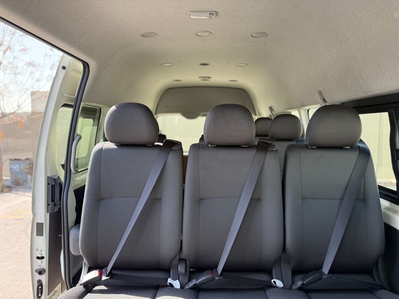 Toyota Hiace 2026 Toyota Hiace STD 16-Seater High-Roof Mid-Option 2.5L 4-Cyl Diesel M/T RWD Only For Africa