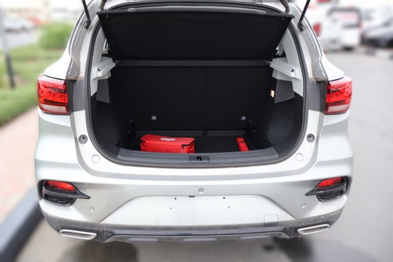 أم جي ZS 2025 MG ZS 1.5L AT Luxury Full option