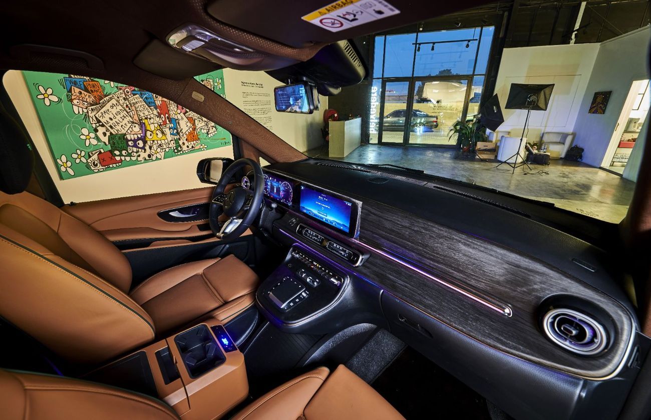 مرسيدس بنز V 300 “SERENA” – 1 Of 10 CONCEPT - Handcrafted by ROYAL CUSTOMS in Dubai (Since 2009)