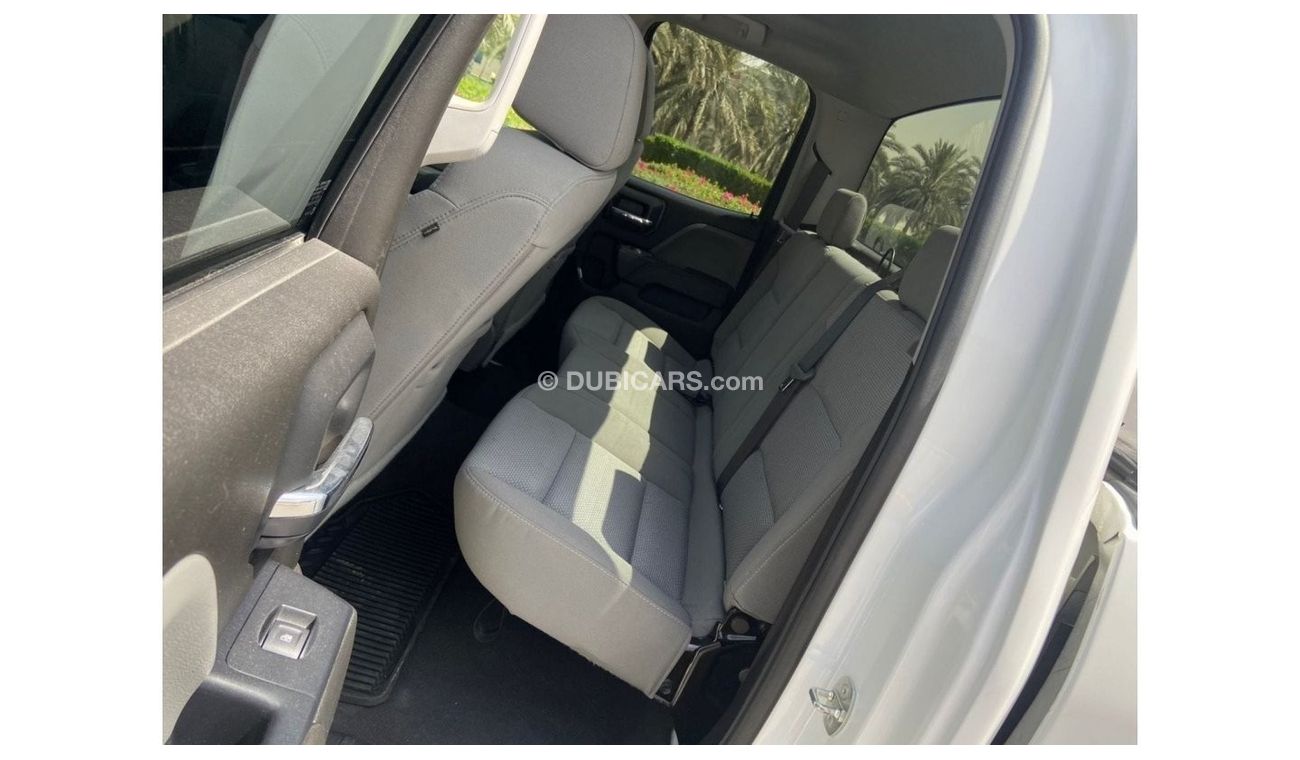 GMC Sierra GMC SIERRA  model 2019   USA Excellent Condition  VERY GOOD CONDITION