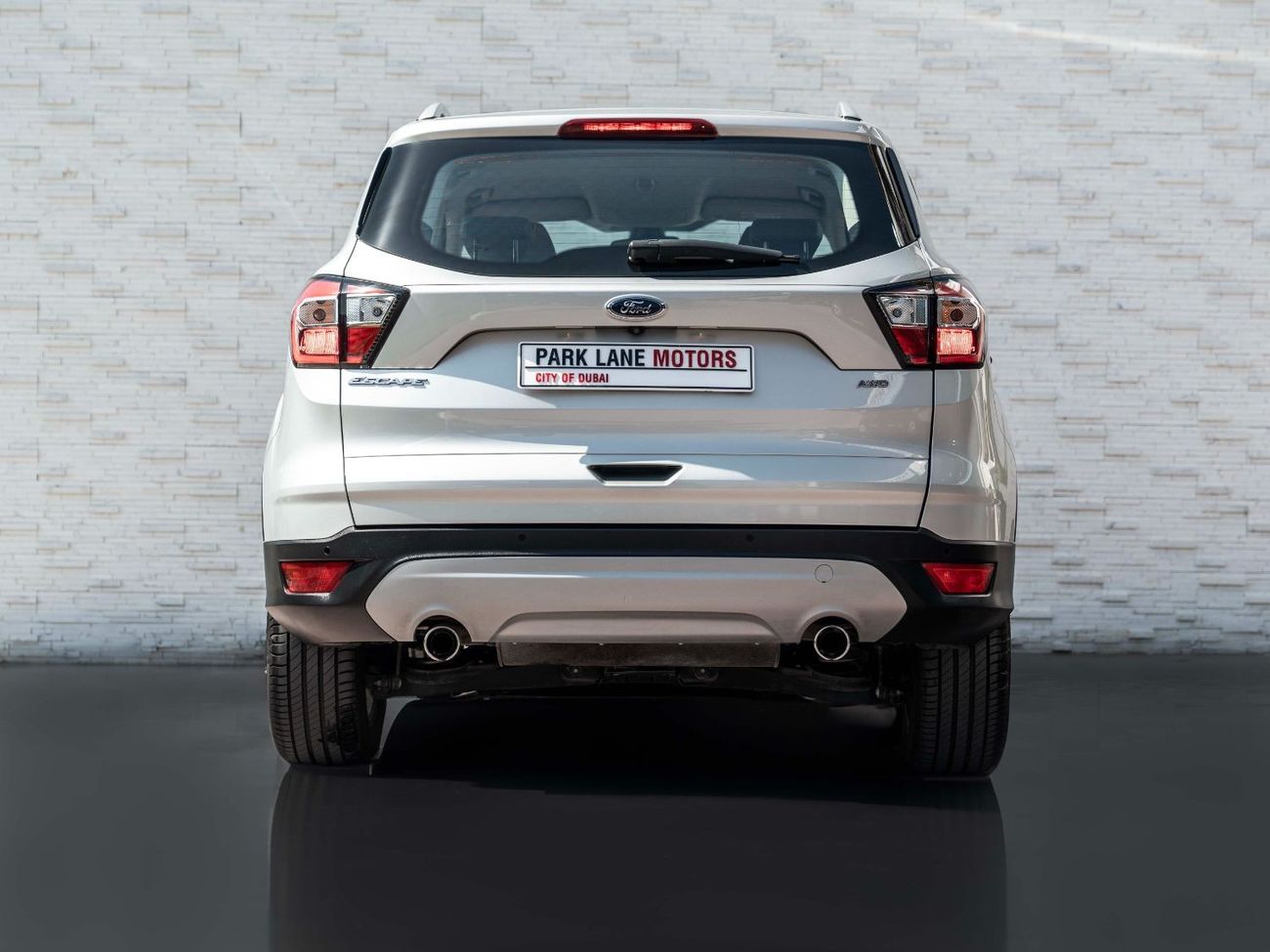 Ford Escape AED 865 PM • ESCAPE AWD SE • ONLY 40K KM • OFFICIAL FORD WARRANTY AND SERVICE PLAN