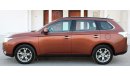 Mitsubishi Outlander Mitsubishi Outlander 2014 6 cylinder full option GCC in excellent condition without accidents, very