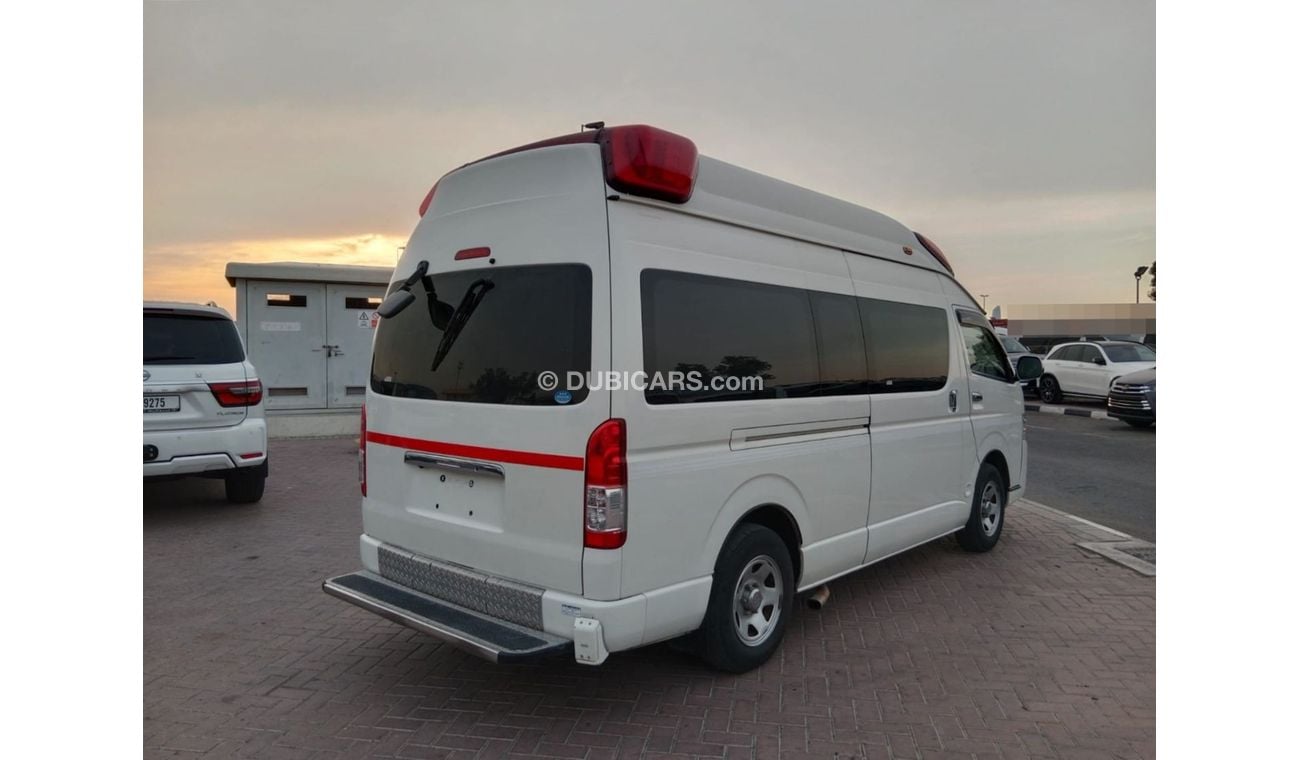 تويوتا هاياس TOYOTA HIACE VAN (AMBULANCE) RIGHT HAND DRIVE(PM53467)