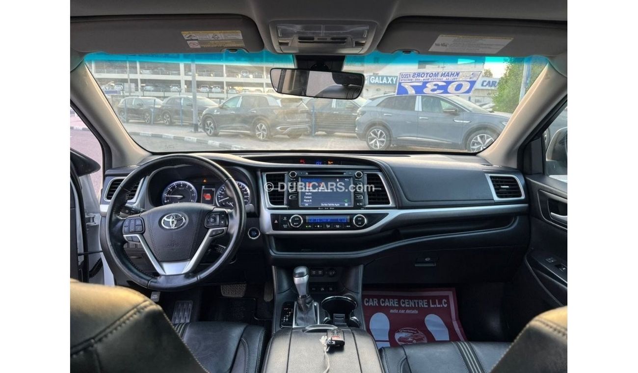 تويوتا هايلاندر 2017 SE EDITION SUNROOF 4x4 CANADA IMPORTED
