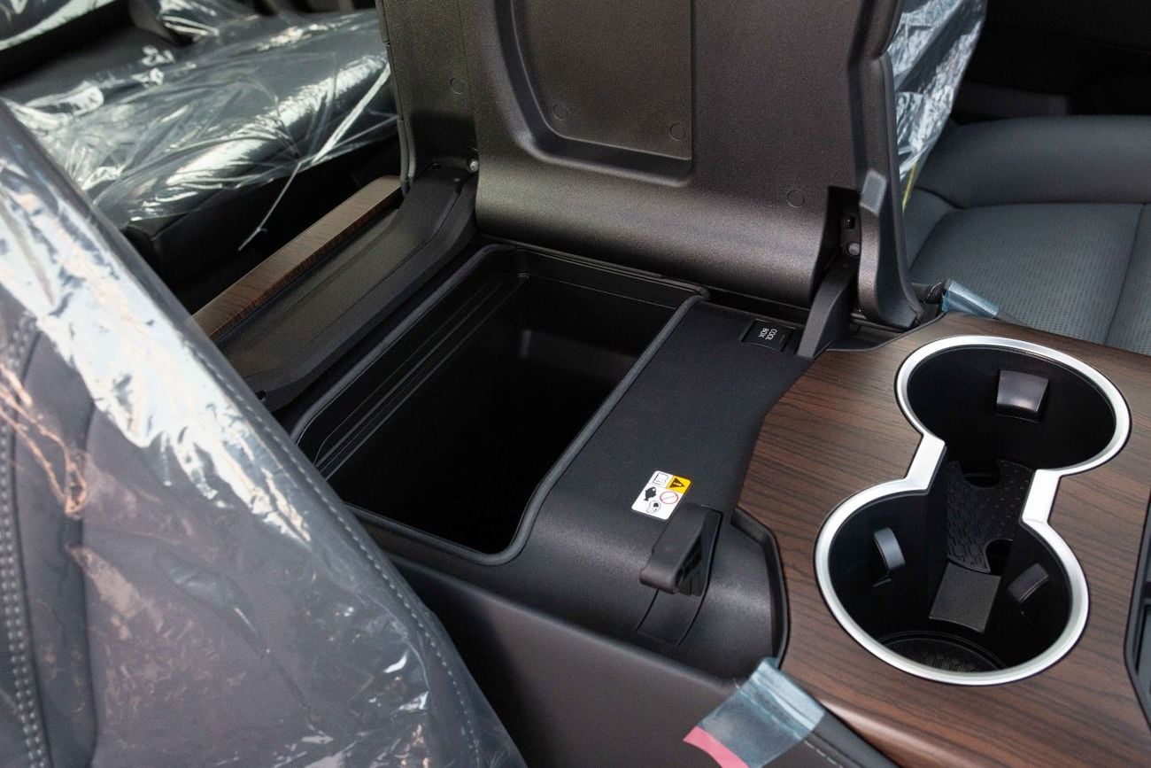 Toyota Land Cruiser VXR