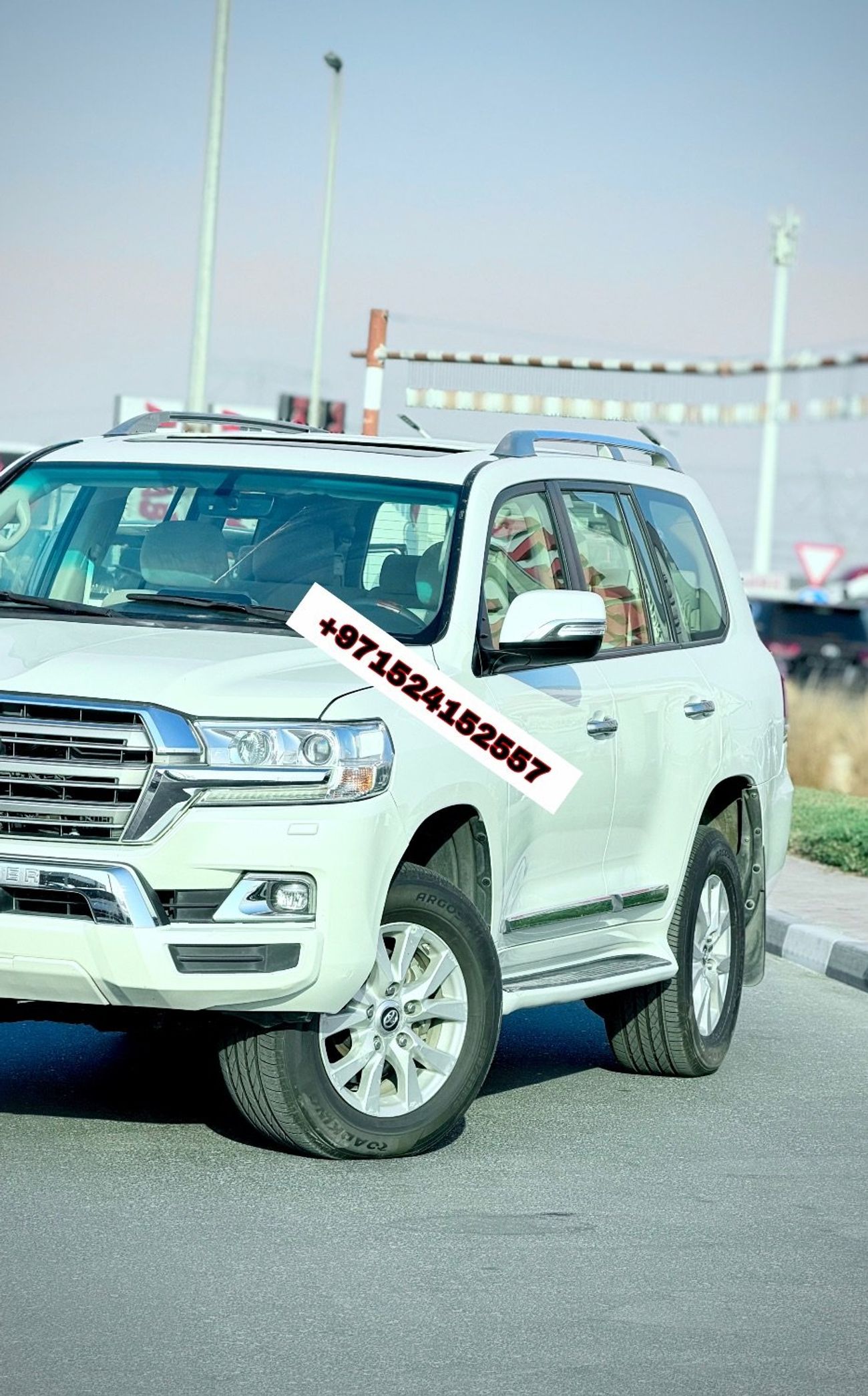 Toyota Land Cruiser 2018 Model GXR Diesel Engine V8 Full Option Very Clean and Perfect Condition