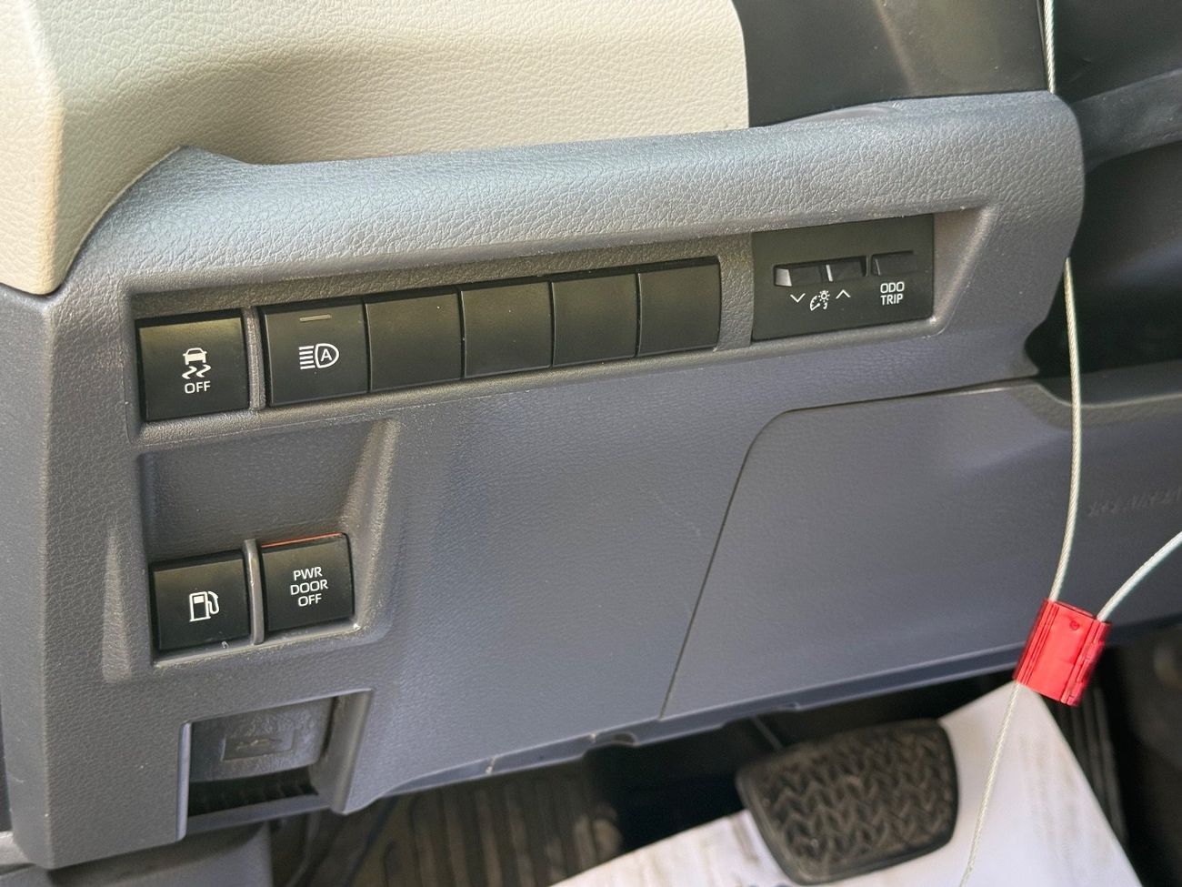 Toyota Sienna 2021 TOYOTA SIENNA LE HYBRID IMPORTED FROM USA