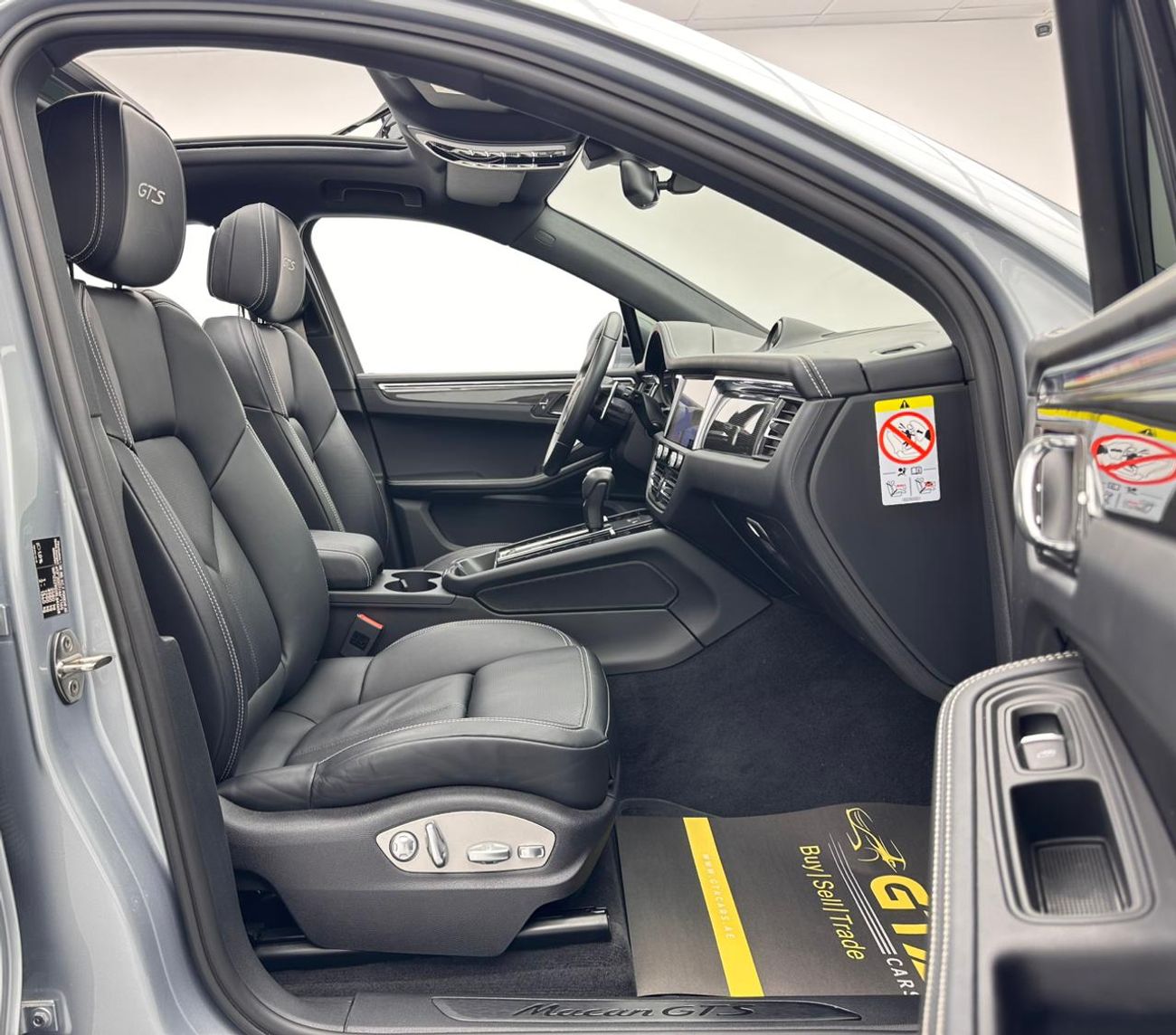 Porsche Macan 2024 Porsche Macan GTS, 1 Year Warranty Unlimited, Porsche Full Service History