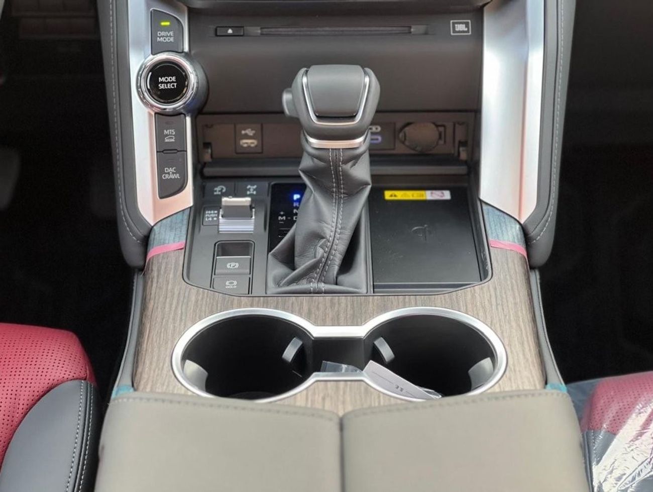 Toyota Land Cruiser TOYOTA LAND CRUISER (300 SERIES) (VJA300) 3.5L SUV 4WD 2024