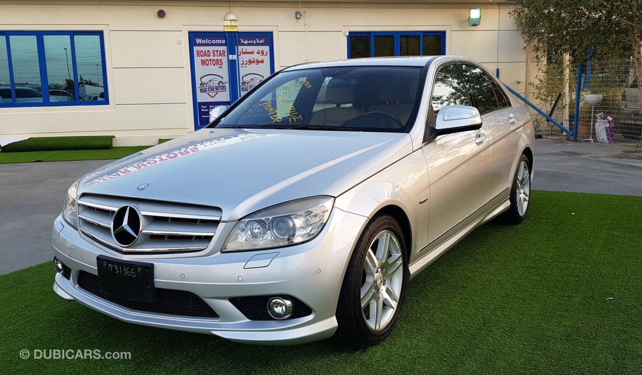 Mercedes-Benz C 250 Japan imported - Very clean car free accident 57000 km only