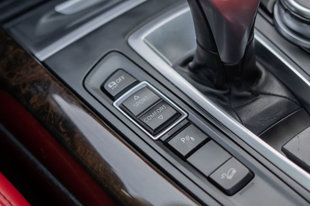 BMW X5 35i Executive 3.0L (5 Seater)