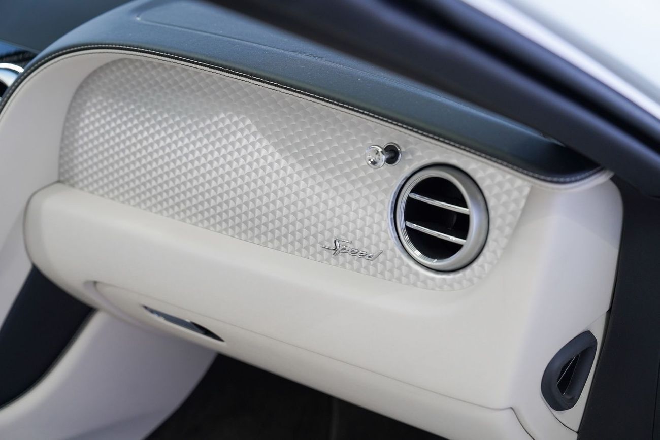 بنتلي كونتيننتال جي تي سي Bentley GTC Speed