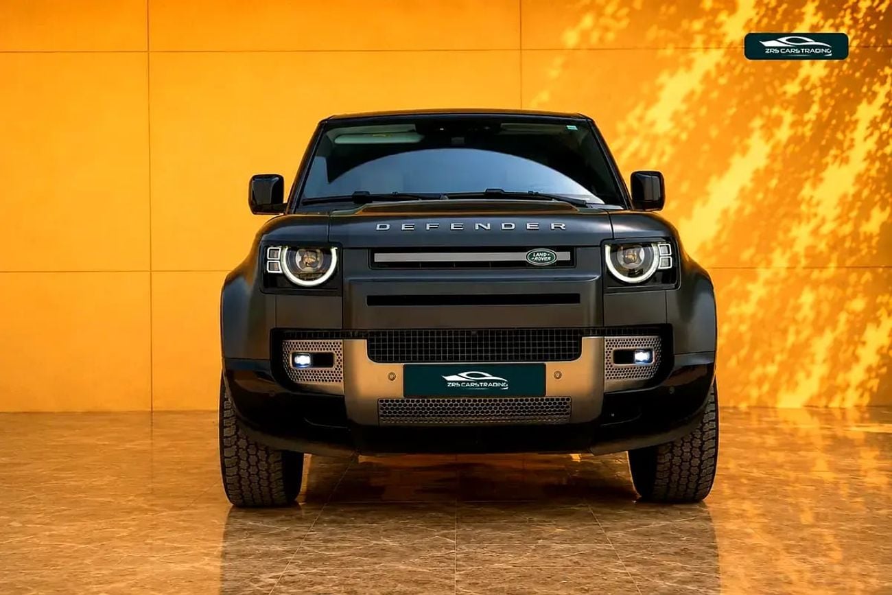 لاند روفر ديفندر 110 GCC specs 5,232.00 monthly