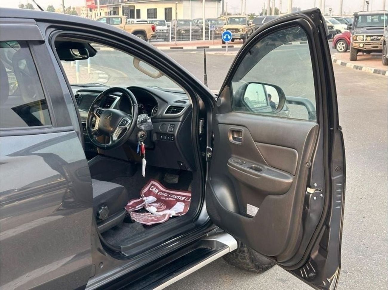 Mitsubishi Triton Diesel 2.4 Liter Right Hand Drive Automatic Double Cab 4WD