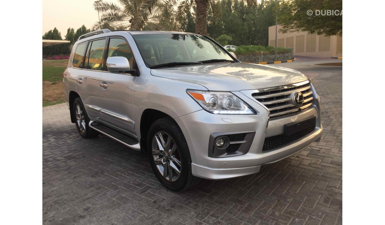 Lexus LX570 LEXUS LX 570 2009 MODEL CHANGED BODY KIT 2015 GCC FULL OPTION