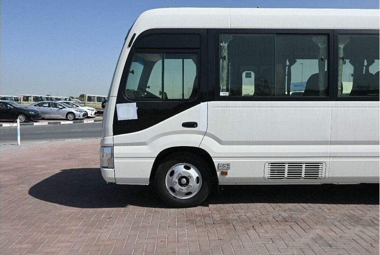 تويوتا كوستر TOYOTA COASTER 4.0L DIESEL 23 SEATER MANUAL TRANSMISSION 2025
