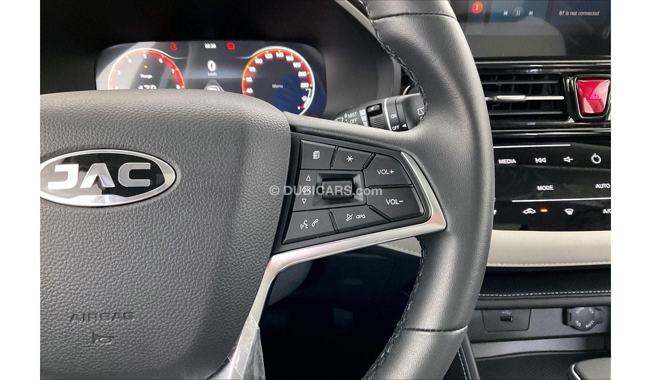 JAC JS4 Intelligent| 1 year free warranty | Exclusive Eid offer