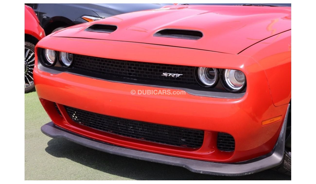 Dodge Challenger Dodge Challenger SRT 392