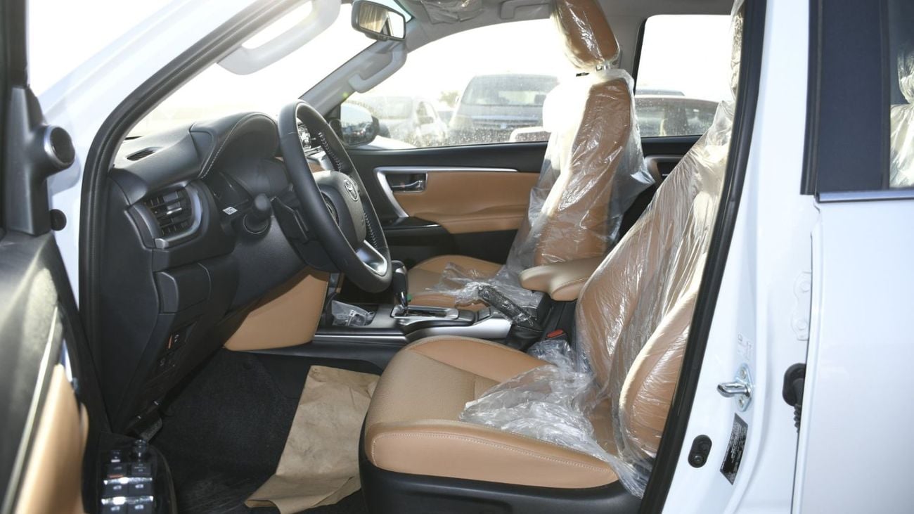 Toyota Fortuner VXR 4.0L (278 HP) SR5 VXR V6 4.0L Petrol 2025YM