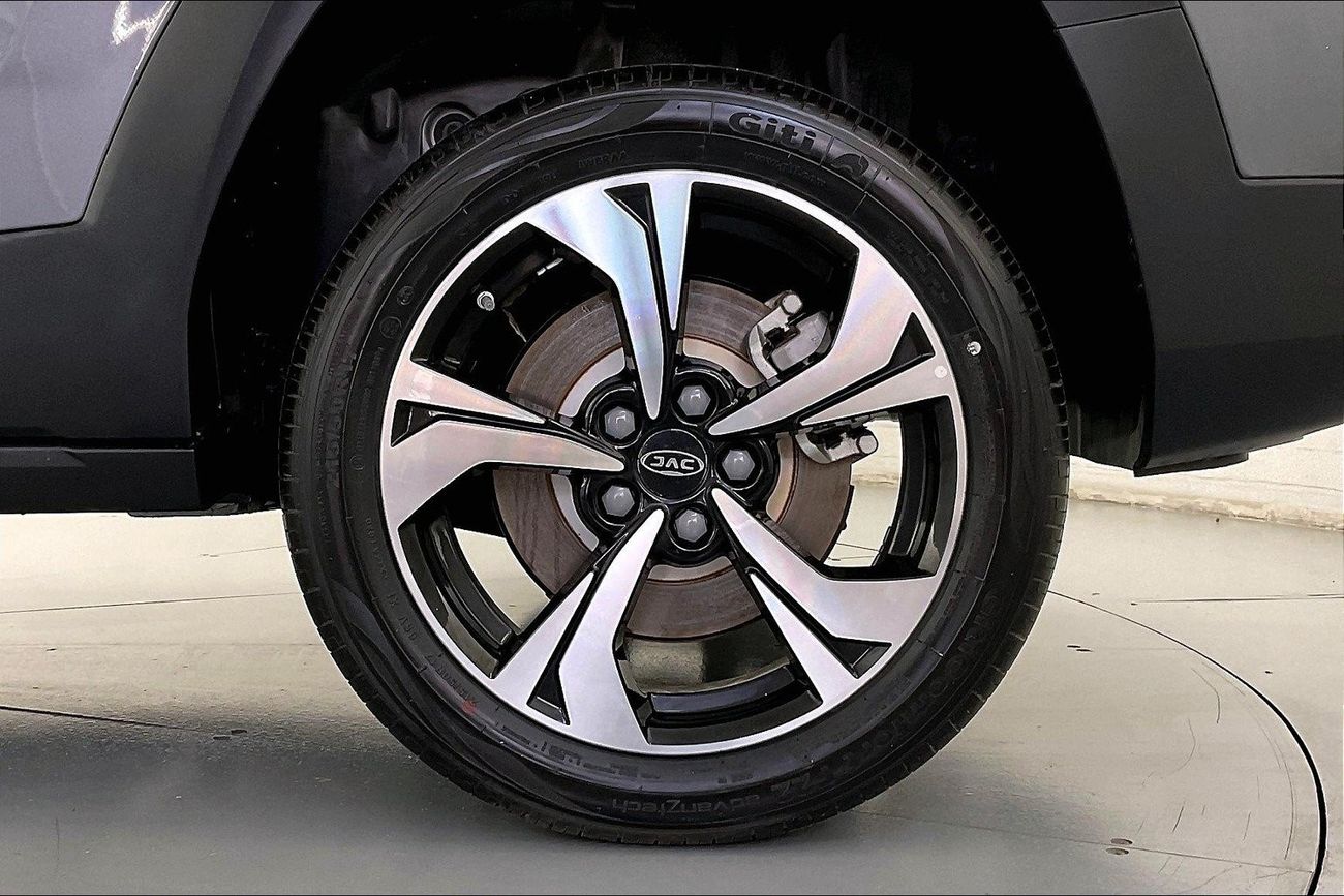 JAC JS4 Intelligent| 1 year free warranty | Exclusive Eid offer