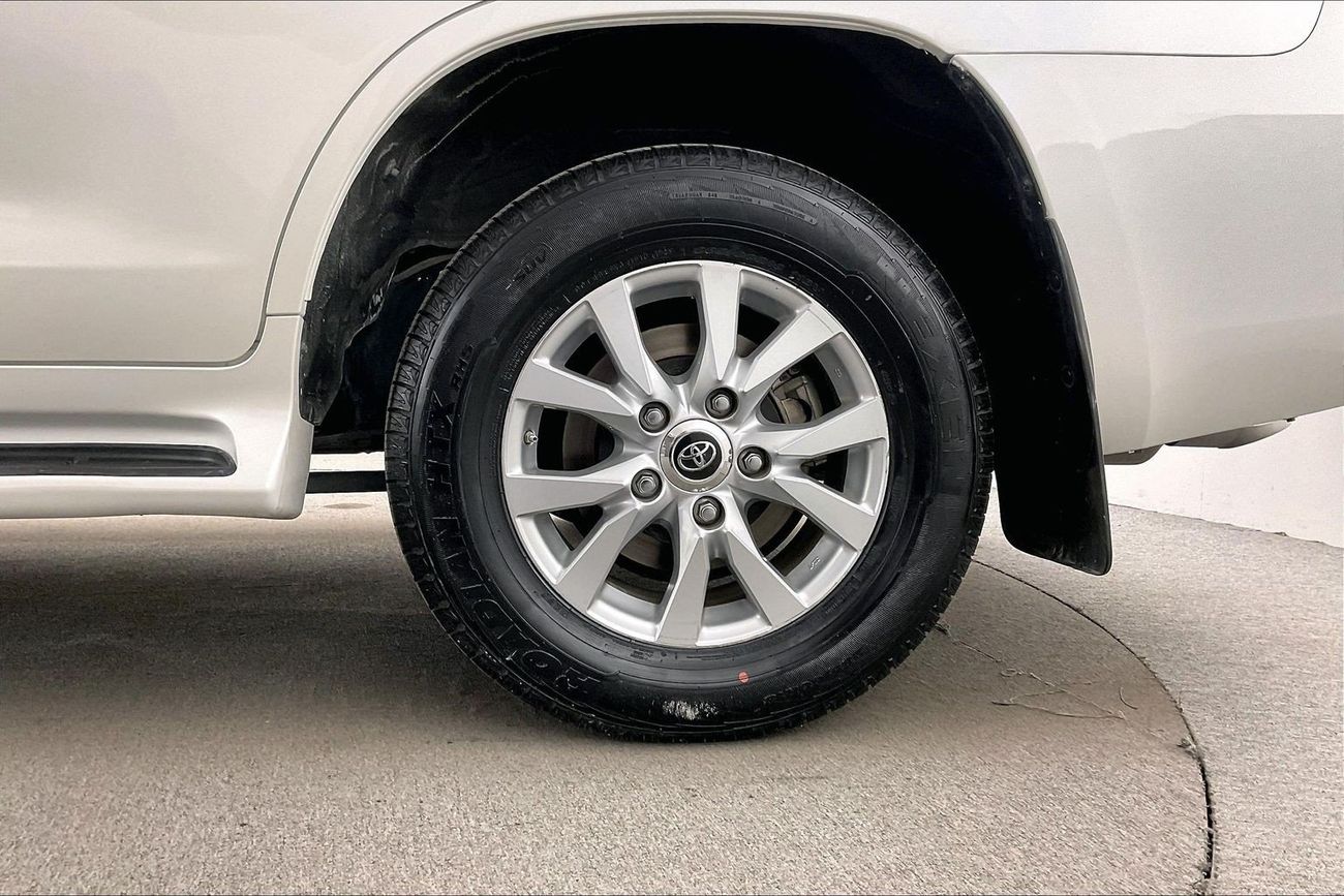 تويوتا لاند كروزر Exclusive | شامل الضمان | 0 ﺪﻔﻋﺓ ﺃﻮﻟﻯ