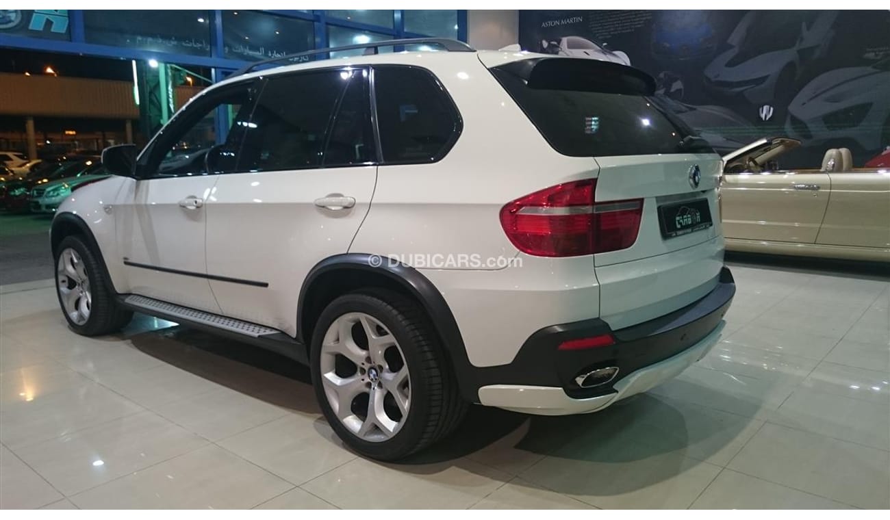 BMW X5 4.8- 2007 - gulf specs full service history