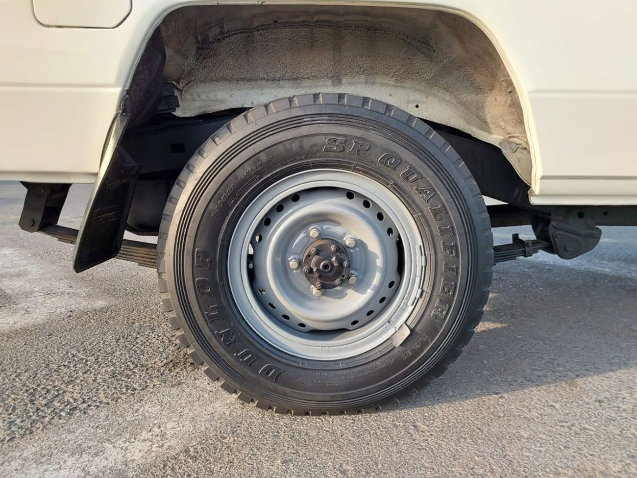 تويوتا لاند كروزر TOYOTA LAND CRUISER SUV RHD 2017 MODEL 4.2 L DIESEL MANUAL(PM89605)