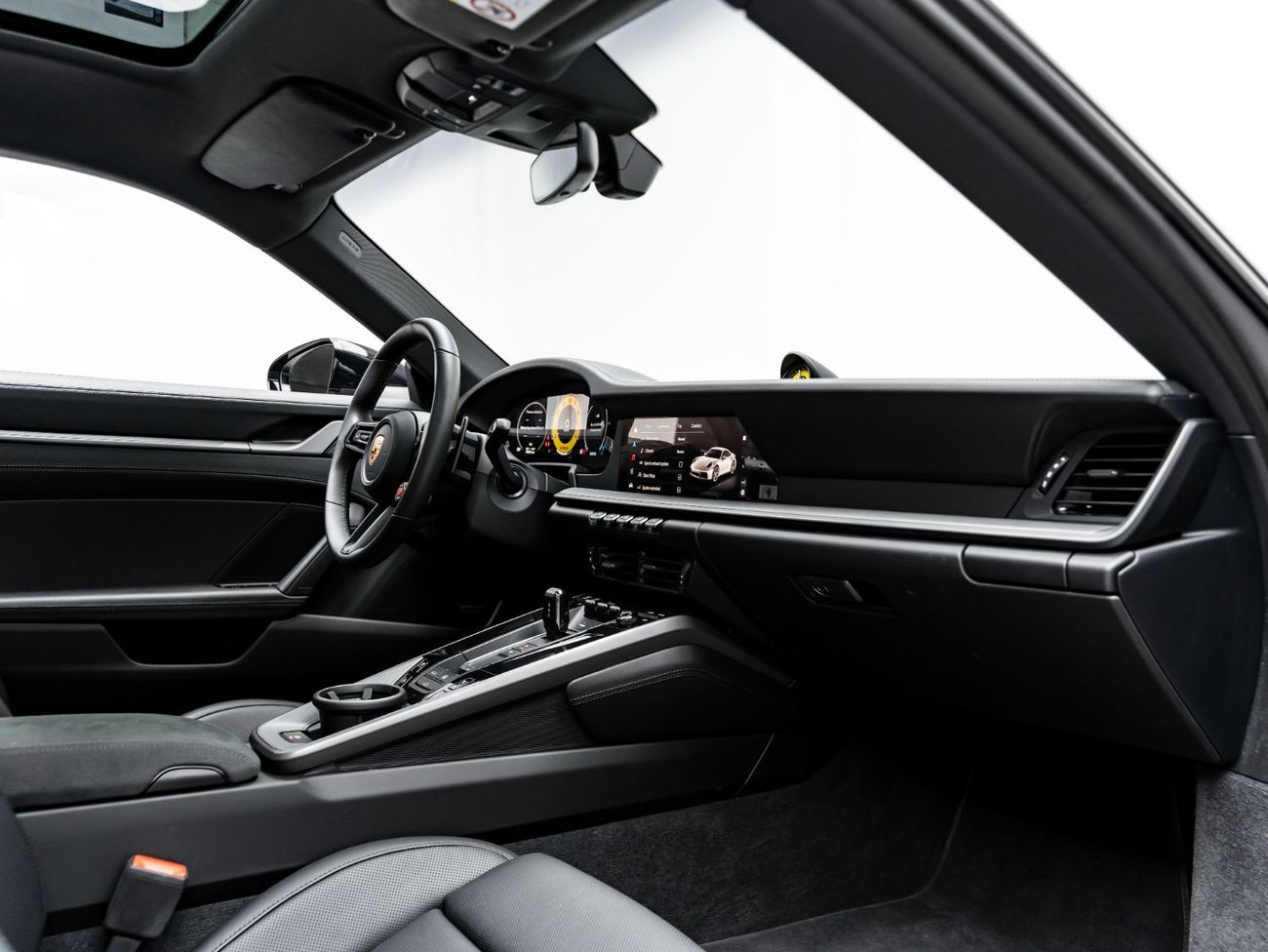 Porsche 911 Carrera 3.0L (444 HP) Coupe 2025 Porsche 911 Carrera, 2027 Porsche Warranty, Very Low KMs, GCC