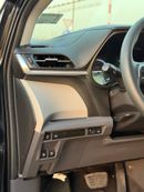 Toyota Sienna XLE Hybrid 2.5