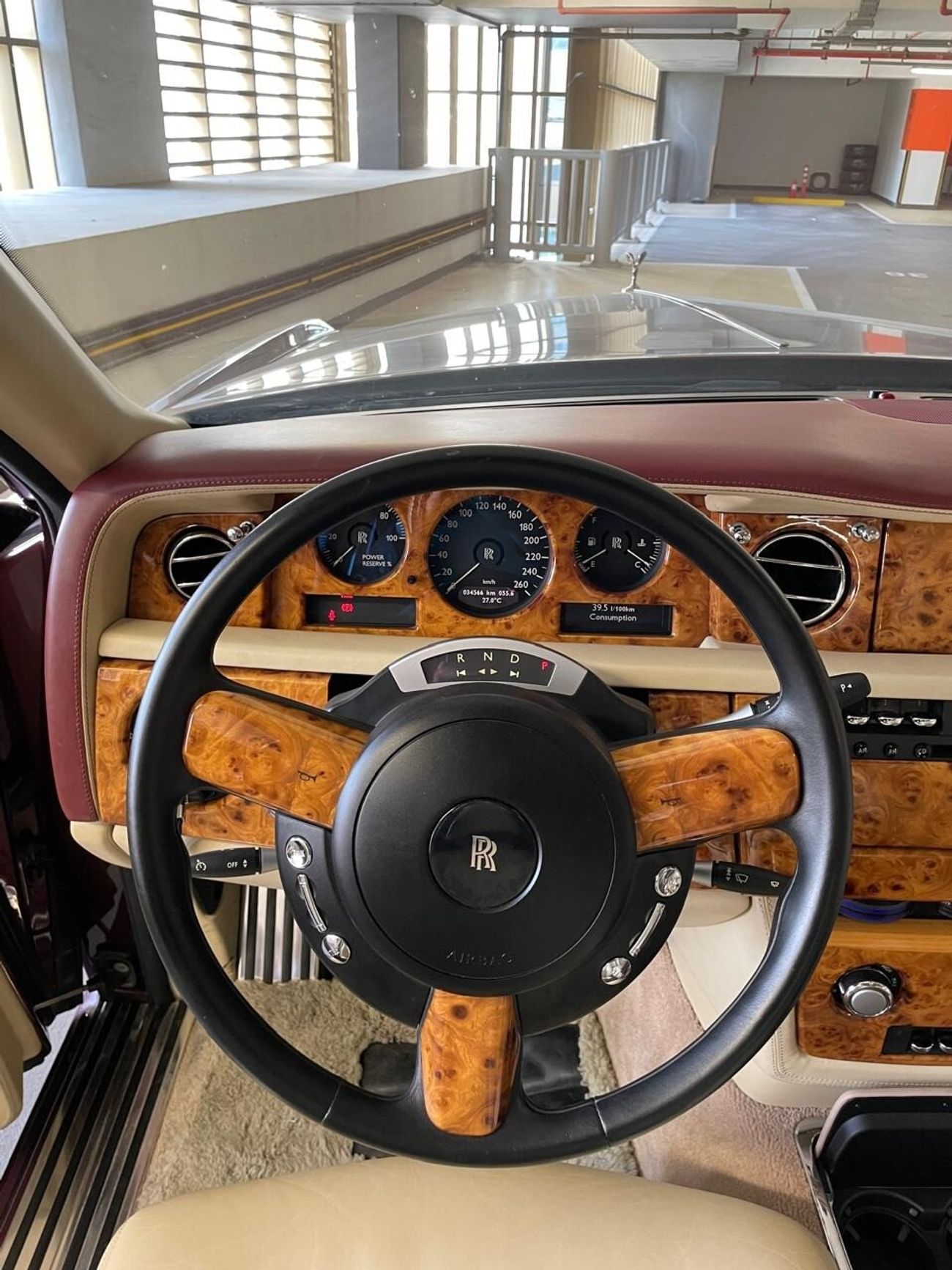 رولز رويس فانتوم Phantom Sedan 4-Door