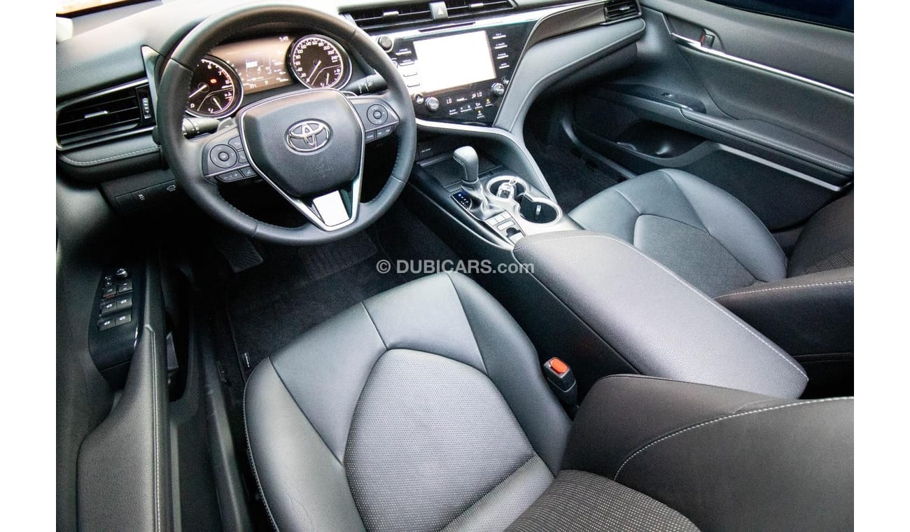 تويوتا كامري XV70