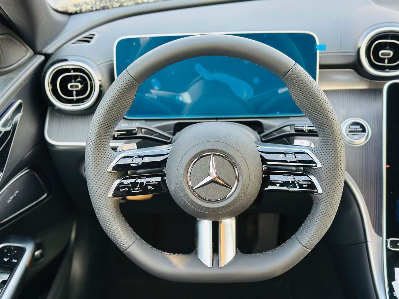 Mercedes-Benz C 200 L