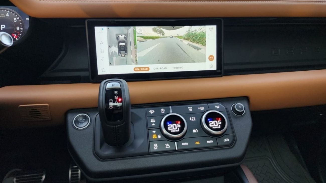 لاند روفر ديفندر 110  X P400 BLACK COLOUR / 2022 MODEL / V 6 / UNDER WARRANTY AND SERVICE CONTRACT