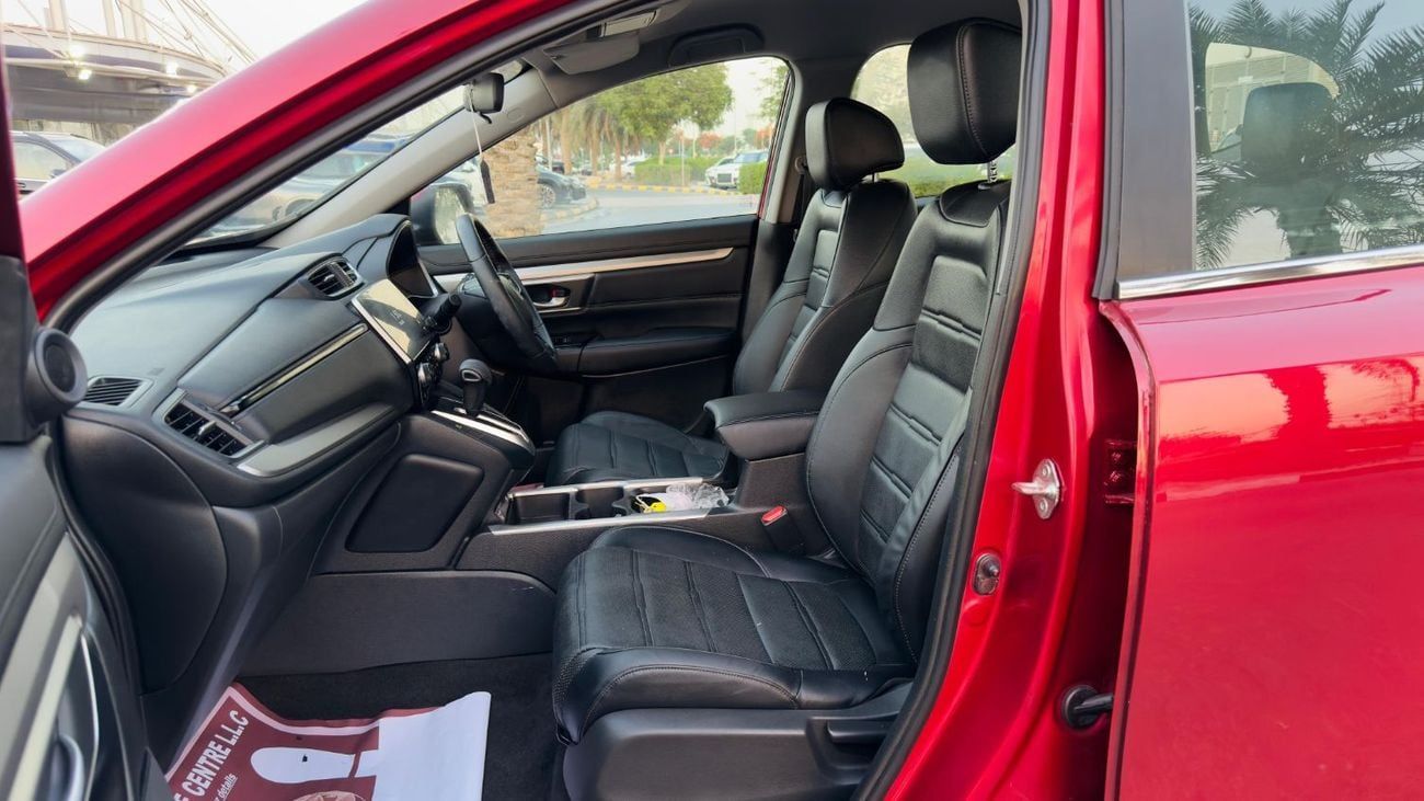 Honda CRV 1.5L AUTOMATIC PETROL | RHD | 4WD | REAR CAMERA, LEATHER SEATS & PUSH START