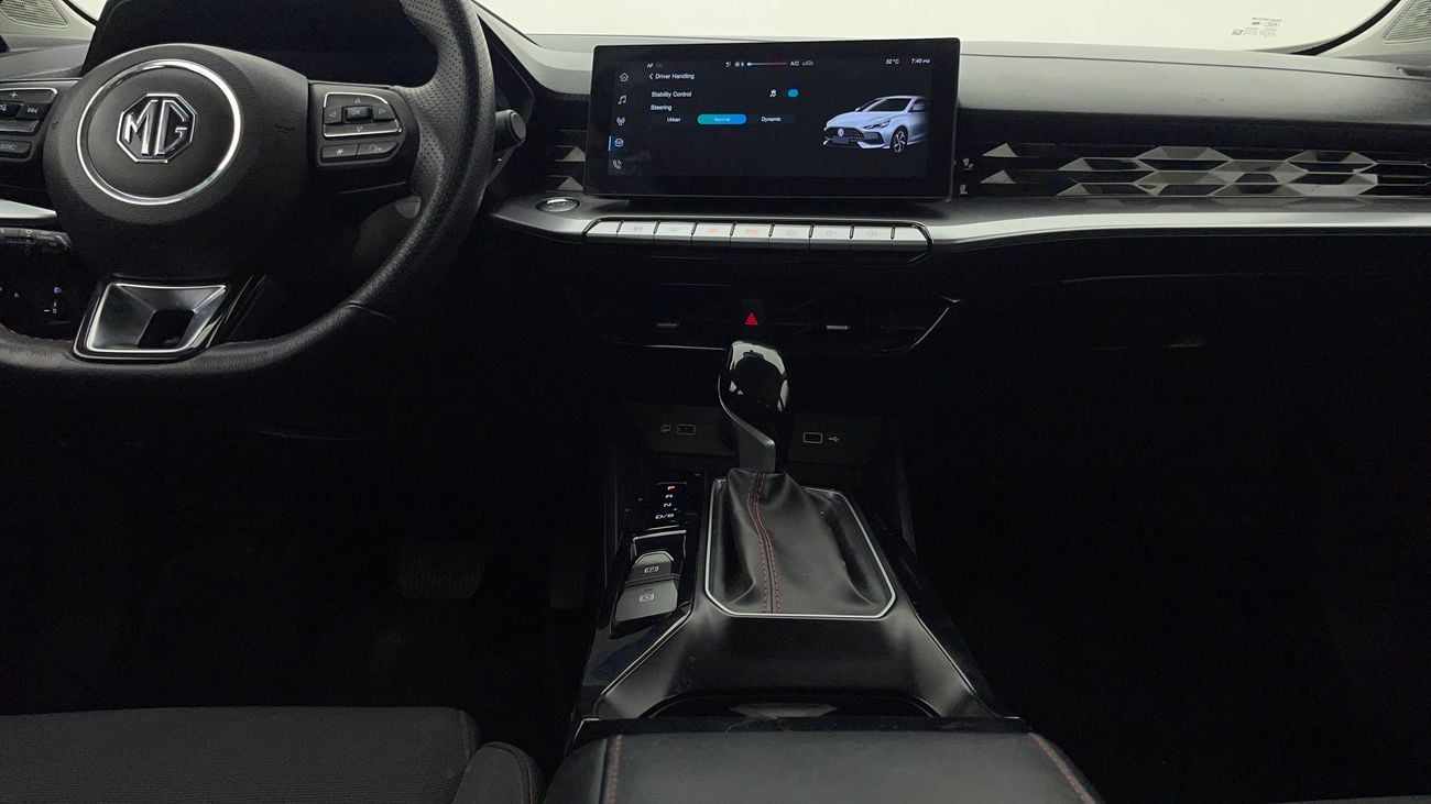 أم جي GT STD 1.5 | بدون دفعة مقدمة | اختبار القيادة في المنزل