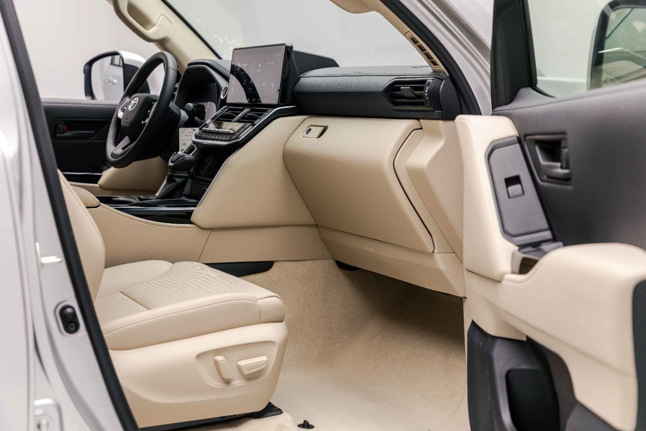 Toyota Land Cruiser GXR 4.0L - White Pearl Inside Beige | Export Only