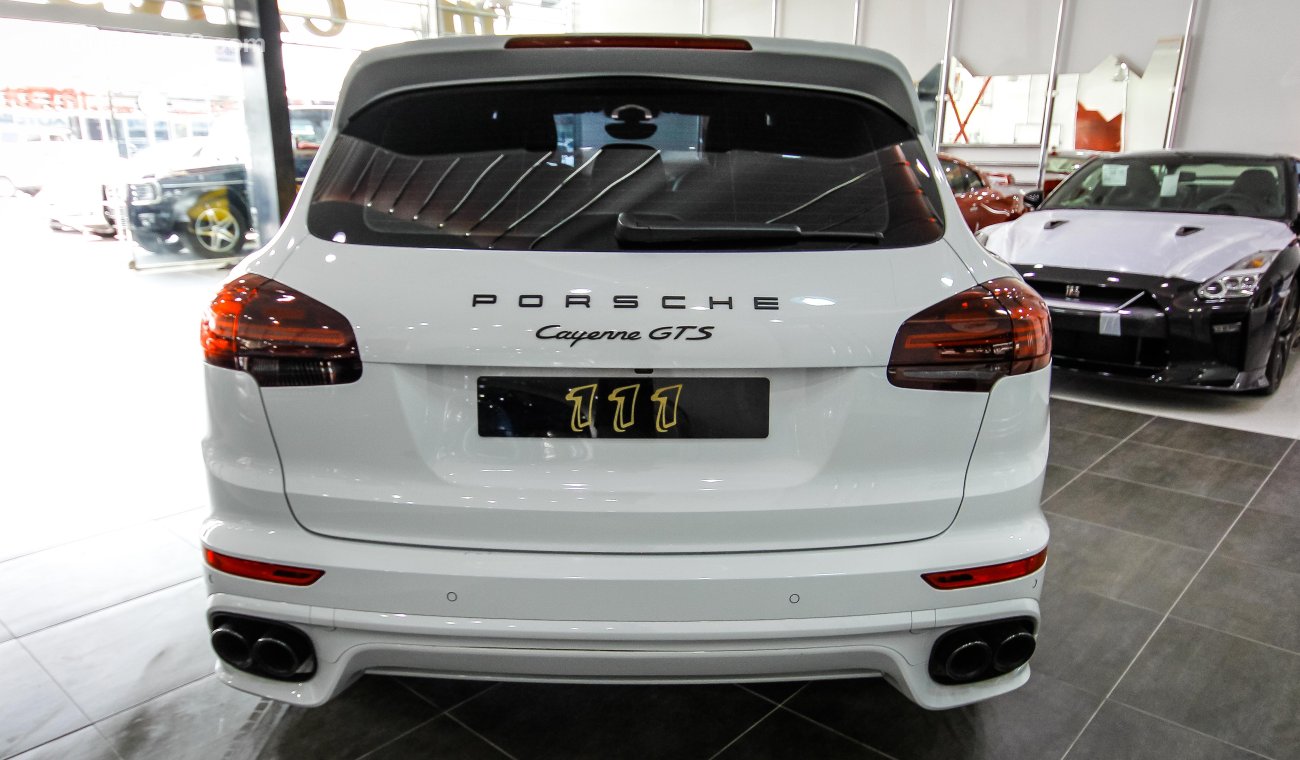 Porsche Cayenne GTS