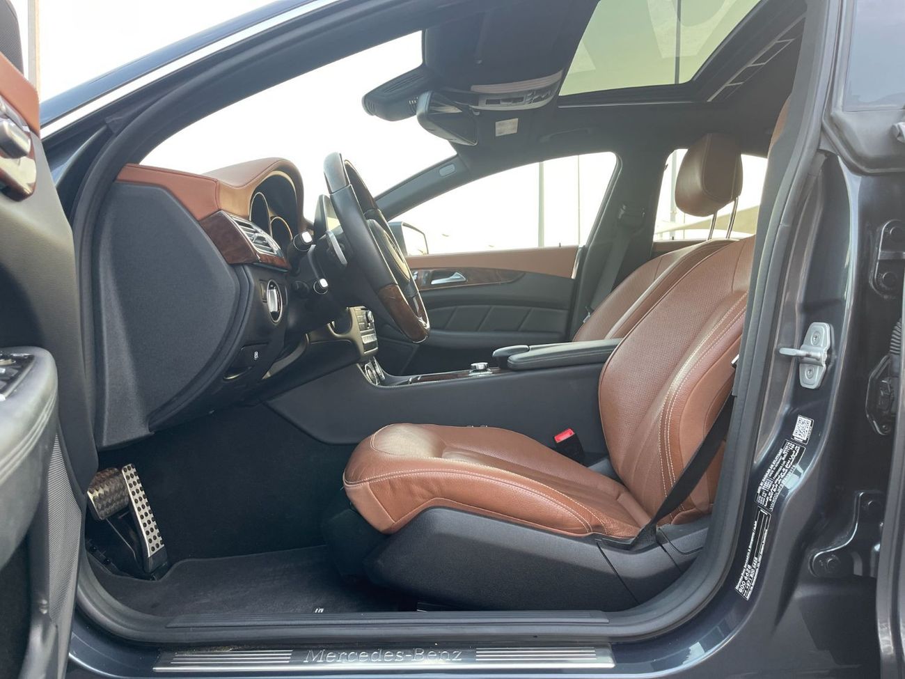 Mercedes-Benz CLS 400 Mercedes CLS 400 AMG _GCC_2015_Excellent Condition _Full option