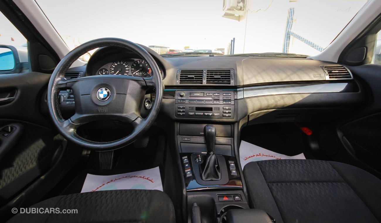 BMW 323 I